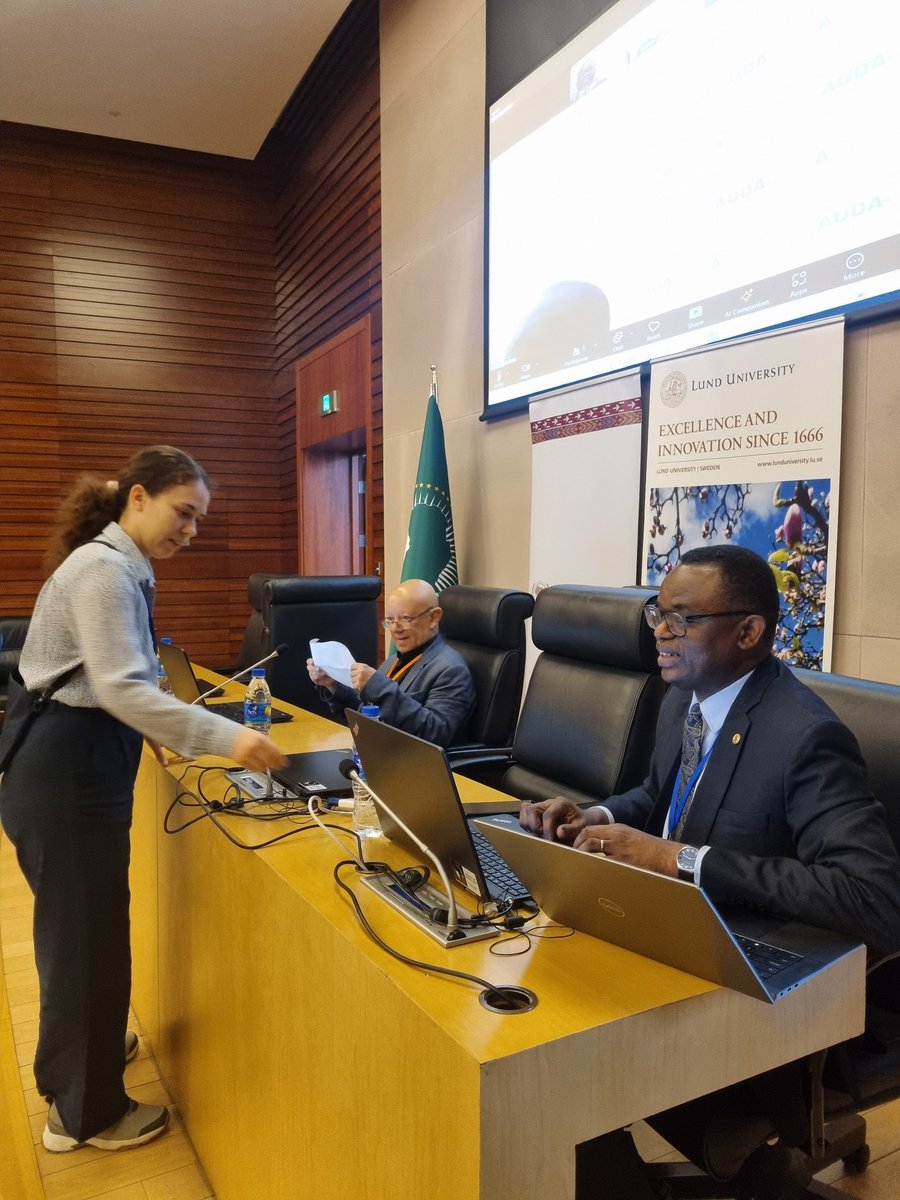 NEPAD_Agency's tweet photo. Day 3 of the @_AfricanUnion Theme of the Year celebration begins in Addis Ababa.
The focus is on #TVETs ,AU-EU Innovation Agenda and #ASTII Phase 5.
Interesting side sessions too! #Innovation #STEM #Agenda2063 https://t.co/VZjtRDDXKH
