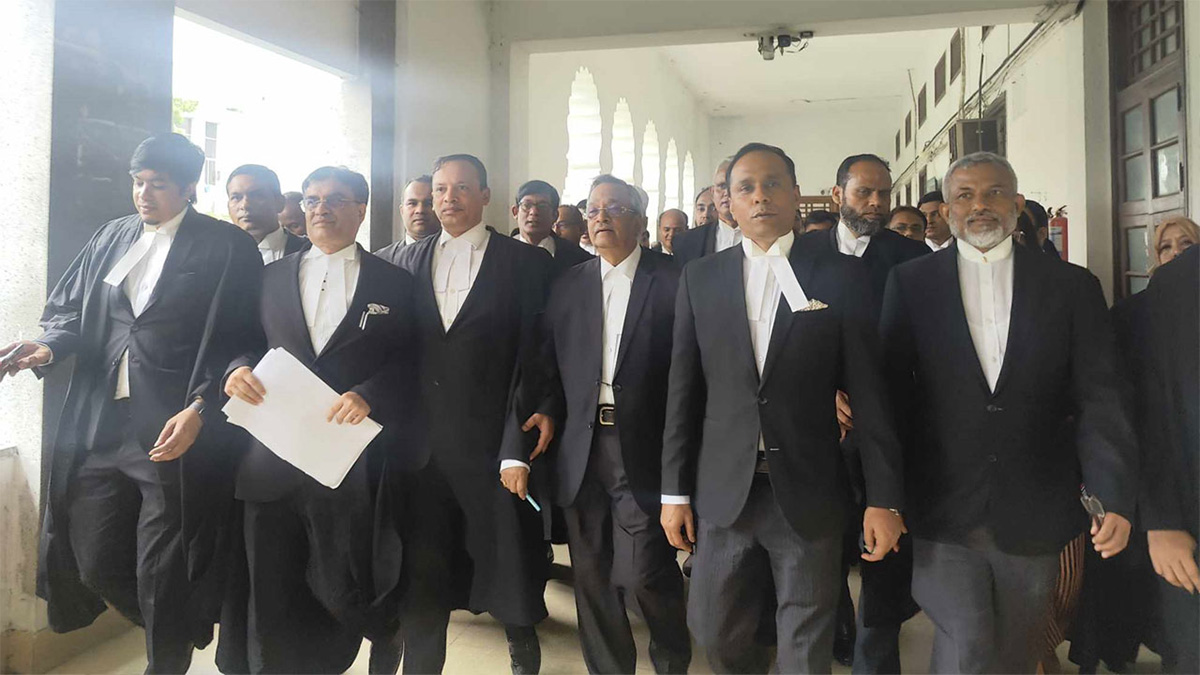 বিএনপির ৭ আইনজীবীর আদালত অবমাননার শুনানি রোববার