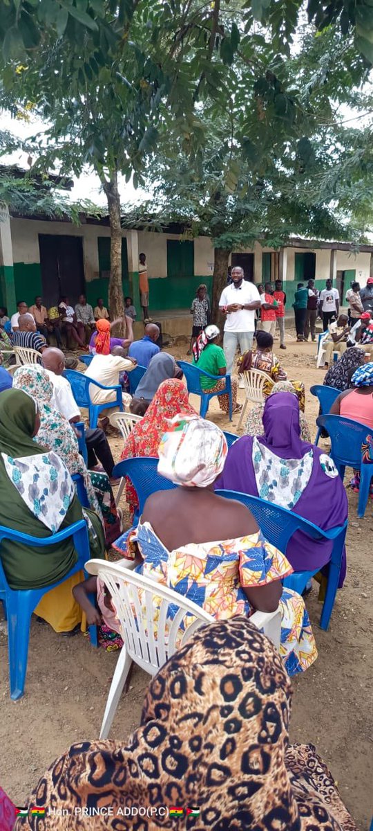 SuhumNdcYouth's tweet photo. Hon. Prince Addo Kwadwo Tabiri(P. C) , today embarked on a vigorous door-to-door campaign together with the Constituency Executives Committee led by Chairman Richard Afasi. 

#GO4JM2024
#GO4PRINCE2024
#ChangeIsComing
#TogetherWeWin
#TheGhanaWeWant https://t.co/aNe5cgD512