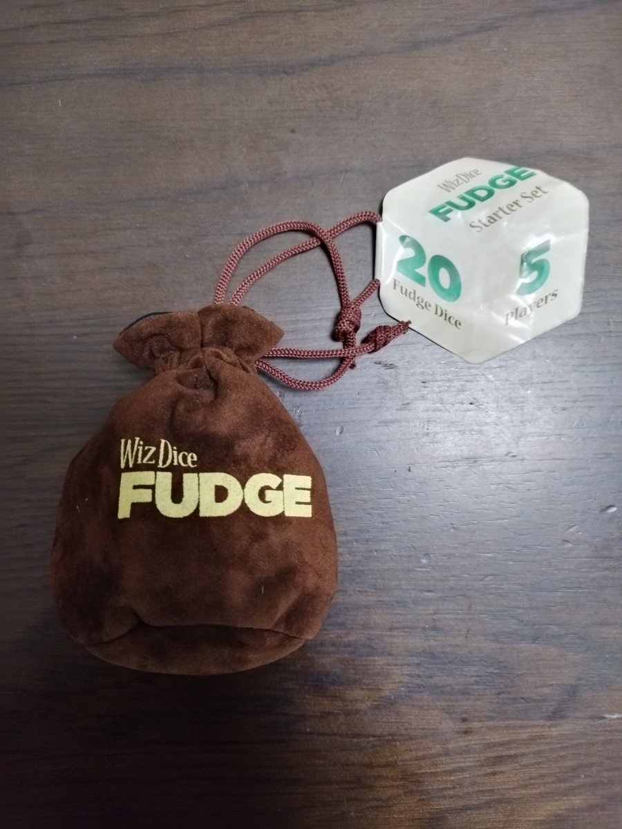 Sibkin_astr_jf's tweet image. 本当に今更だけど、Fudge（Fate）ダイスを購入、今日届く…
#FateCore