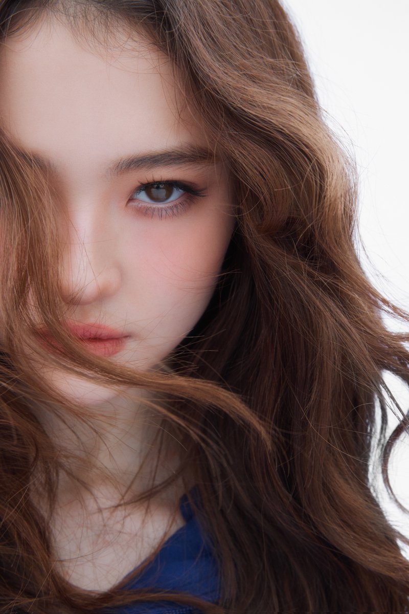 MEOVV ‘ELLA’

#MEOVV #미야오 #ELLA #엘라
#THEBLACKLABEL #더블랙레이블