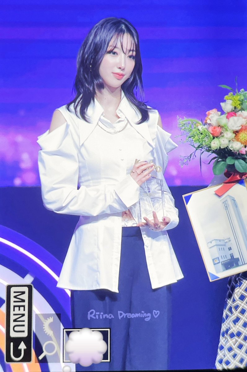 dreaming0221's tweet photo. 240822 PRE

하이키 축하해🥳🎉🎉

#리이나 #하이키 
#RIINA #H1KEY 
#리이나가_나라를_구한다 https://t.co/MljxmeEKsM