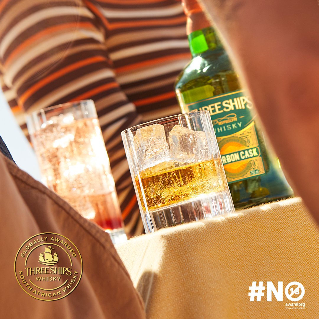 ThreeShipsSA's tweet photo. #TSWBourbonCask is all about world-class quality! Enjoy exceptional whisky made the South African way. 🥃🇿🇦 #MadeExceptionalMadeHere https://t.co/pQn1E51U2W