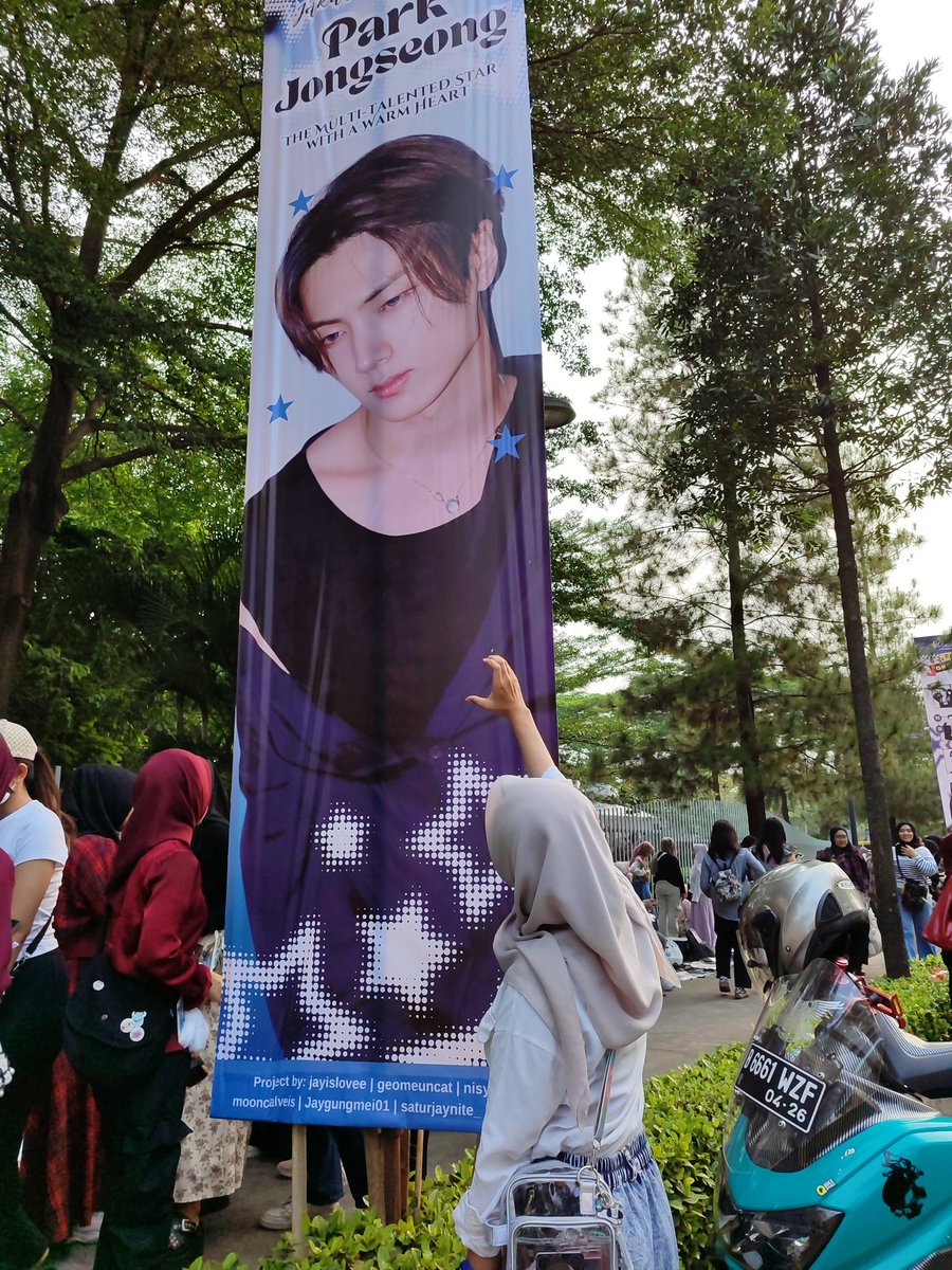 sevennlovee's tweet image. berburu jeyiii mai loploppp
@jeyisblossom @_kinderjay @your_ptr @pjsunkiest @geomeuncat @jayislovee 💗💗