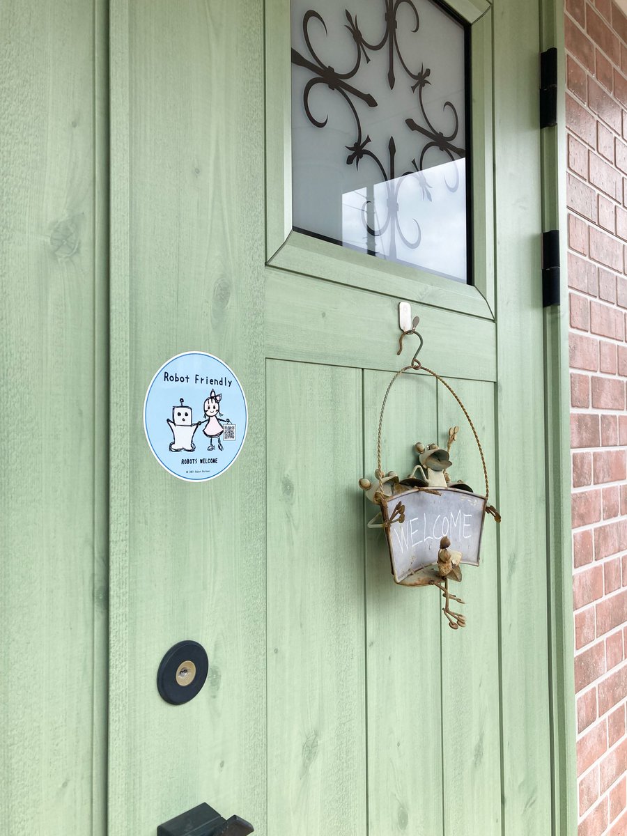 AtelierHouseJaM's tweet image. Robot Friendly プロジェクトのパートナーになりました。

ロボットと一緒に暮らしていく社会へと、微力ながらお手伝いできれば幸いです。

そして、『公園のように気軽にLOVOTと一緒に遊びに行ける場所をつくりたい』という私たちの夢に向かって、一歩ずつ・・・

#RobotFriendly #LOVOT