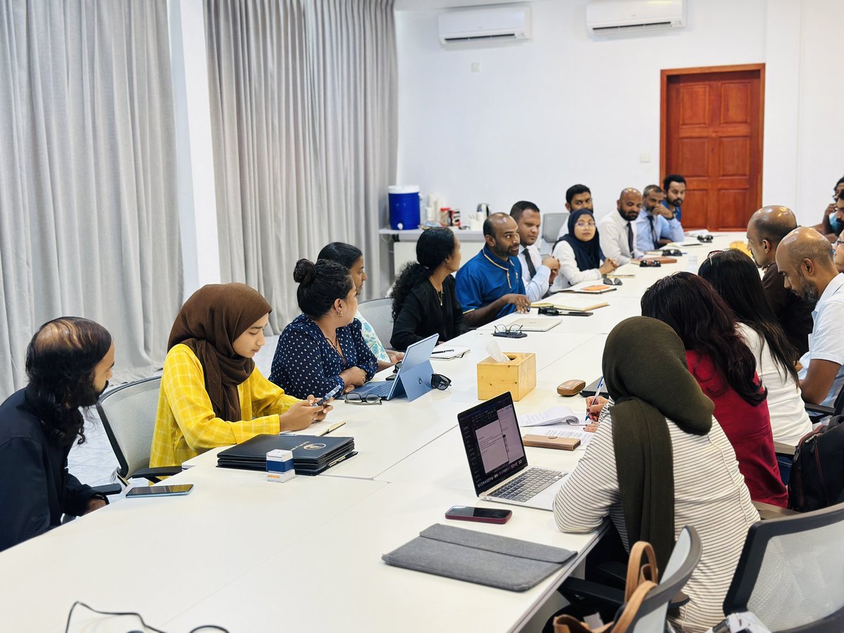 WAMCOmv's tweet photo. A significant day in Kulhudhuhfushi as we met with the @WorldBank, @sacep_org and  @UNOPS team to discuss future projects.

@kfcitycouncil

#WAMCO #worldbank #SACEP #UNOPS #wamcokulhudhuffushi https://t.co/01dTqS4fDL