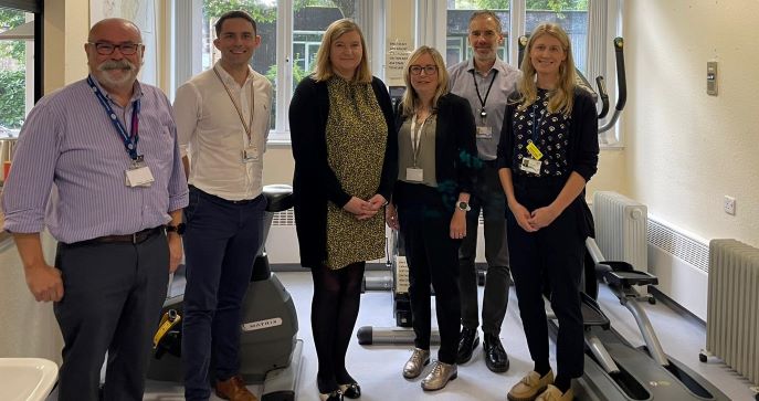 Scot Gov Health (@scotgovhealth) on Twitter photo Around 38% of adults live with chronic pain. @ScotGov is ensuring the best care and support is available. Public Health Minister <a href="/jenni_minto/">Jenni Minto MSP</a> visited the Scottish National Pain Management Programme at <a href="/NHSGGC/">NHS Greater Glasgow and Clyde</a> to meet patients and hear about their experience of the service. Around 38% of adults live with chronic pain. @ScotGov is ensuring the best care and support is available. Public Health Minister <a href="/jenni_minto/">Jenni Minto MSP</a> visited the Scottish National Pain Management Programme at <a href="/NHSGGC/">NHS Greater Glasgow and Clyde</a> to meet patients and hear about their experience of the service.