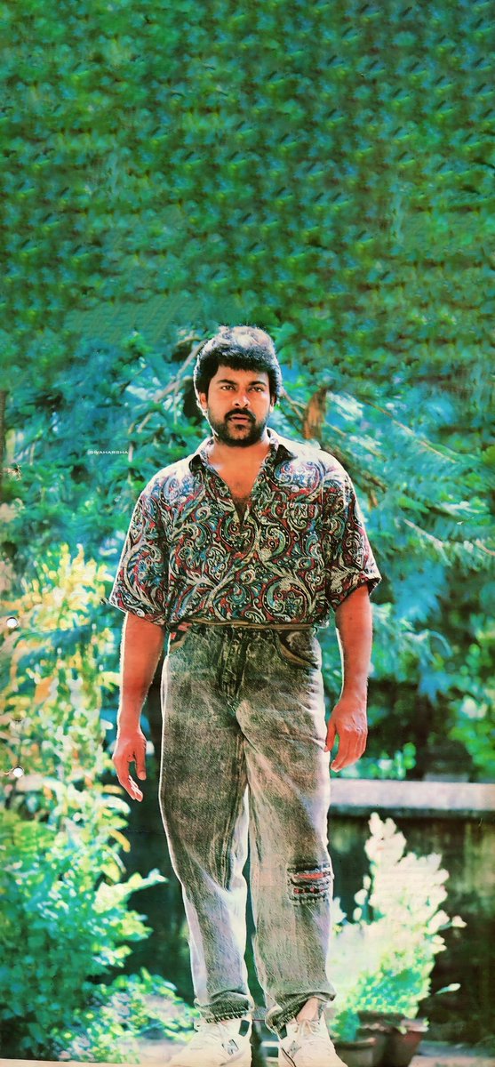 Maneendravarma1's tweet photo. My favourite pic of megastar...😍HBD megastar chiranjeevi #HappyBirthdayChiranjeevi  #HappyBirthdayMegaStar https://t.co/hDlbtAB0kv