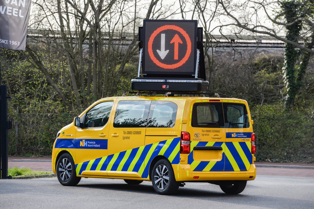 Marelko Benelux B.V. (@marelko) on Twitter photo Terugblik op deze prachtige Toyota Proace Electric voor Provincie Noord-Holland. We hebben onlangs deze geweldige foto's ontvangen en willen ze graag met jullie delen. Marelko heeft de signalering hiervoor mogen leveren. De dakdrip is geleverd door <a href="/ebovanweel/">EBO van Weel</a> met DON-lights 📷. Terugblik op deze prachtige Toyota Proace Electric voor Provincie Noord-Holland. We hebben onlangs deze geweldige foto's ontvangen en willen ze graag met jullie delen. Marelko heeft de signalering hiervoor mogen leveren. De dakdrip is geleverd door <a href="/ebovanweel/">EBO van Weel</a> met DON-lights 📷.