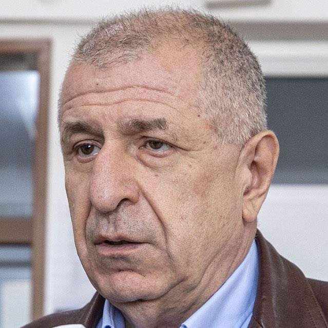 Ümit Özdağ: “Gençlerin Türkiye'yi terk edip yurtdışına çıkma sebepleri ekonomik kriz değil adaletsizlik duygusunun iliklere kadar işlemiş olmasıdır.

Adaletsizlik duygusu kadar yıpratıcı bir duygu yok ve biz toplum olarak bu duyguyla muhatabız!”