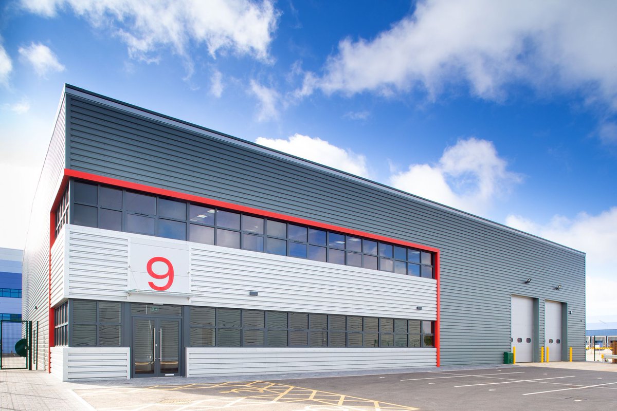This week's Throwback Thursday focuses on Deer Park Road at Moulton Park, Northampton. The 2.49 acre site comprises 9 units ranging in size from 3,560 to 16,860 sq ft and follows the WD.BOXHUB template. UMC were responsible for architectural design from inception to completion.