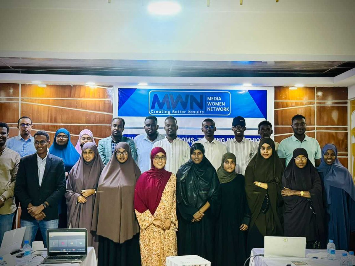 We're happy to be in Somalia/Somaliland discussing #misinformation,  #disinformation, and Fact-Checking in #news gathering, as well as  #media management and #leadership strategies with local journalists as part of the #Somalia #Somaliland country mission!
#WINevents #Womenmedia