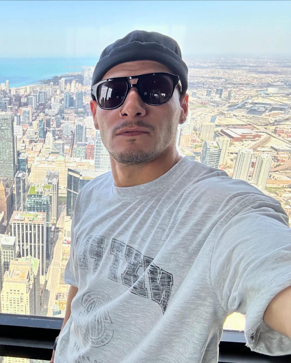 I go fight all your battles 🏄🏾‍♂️