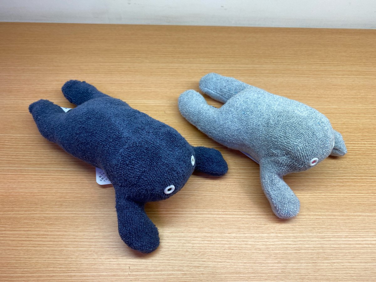 homeworks1st's tweet photo. こんにちは☺
ホームワークス中三店です。

品質基準をクリアできなかった靴下を
アップサイクルしたぬいぐるみ
「クツシタ人（じん）」。

何とも言えない愛らしさで、
ついニギニギしたくなる…

#ホームワークス中三店 #弘前中三 #弘前  #弘前雑貨屋 #クツシタ人 https://t.co/J8rzluGWIp