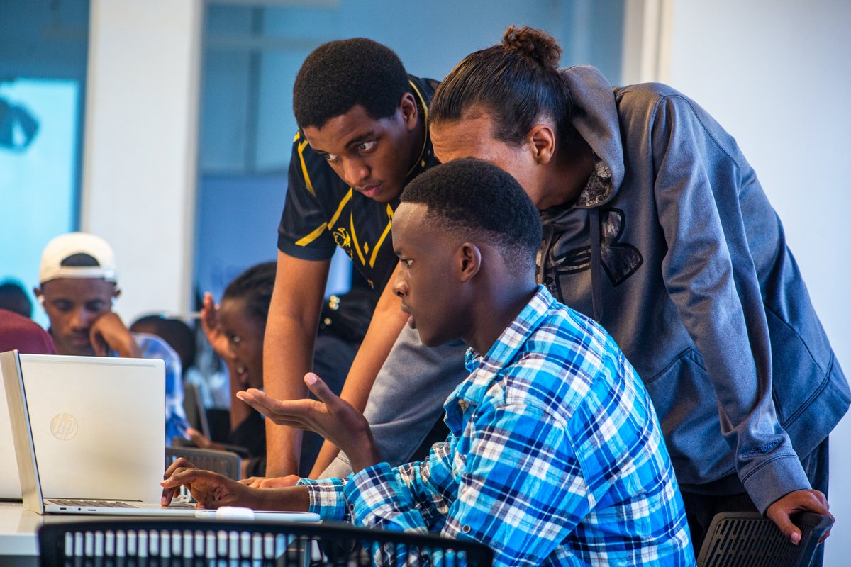 Ampersand tweet media