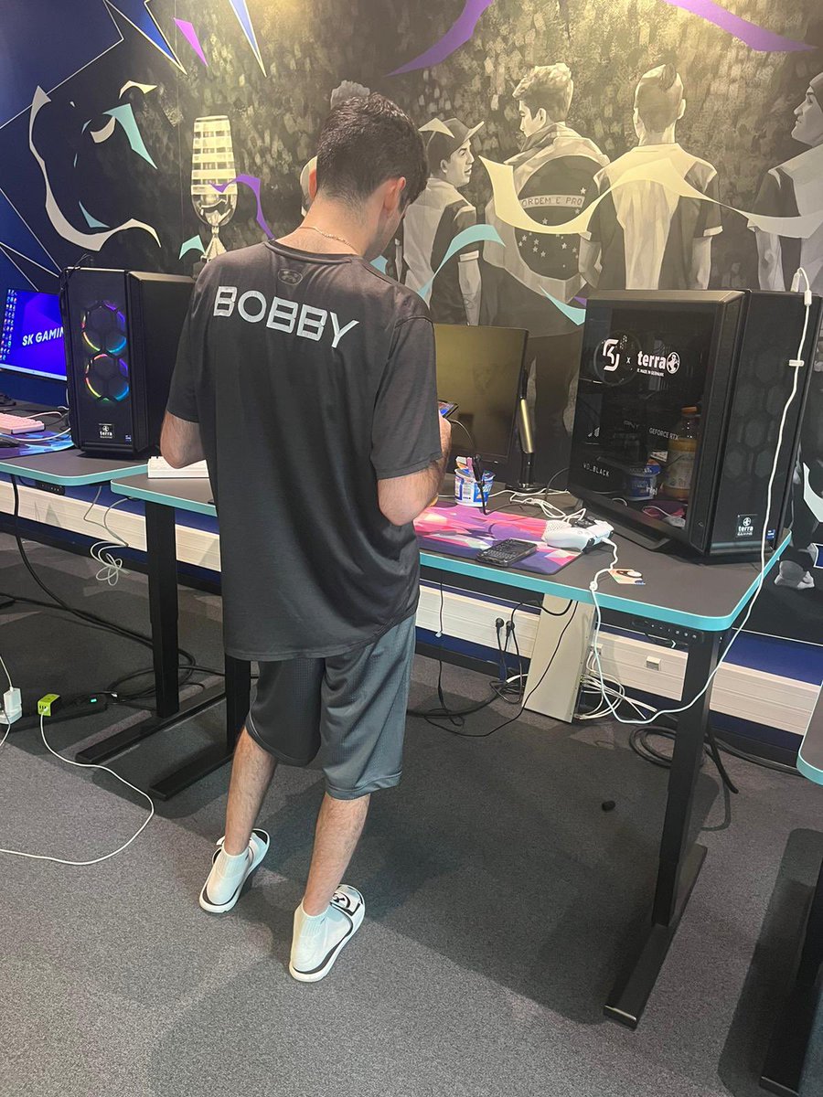 STMNesports's tweet photo. Bootcamp’s a wrap! Big thanks to @skgaming for hosting us at the Avorasa venue!

Catch our first show tonight at 7PM CET for the @OfficialBSEN &amp; @BellusBS Pre-LCQ tournament.

Let’s get that #STMNWIN! 💪 https://t.co/9LqiWaCvgA