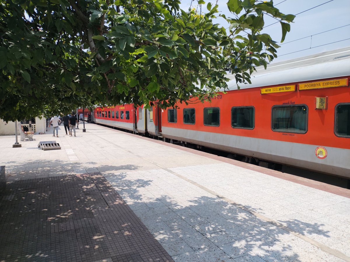 Ravi Mishra tweet media