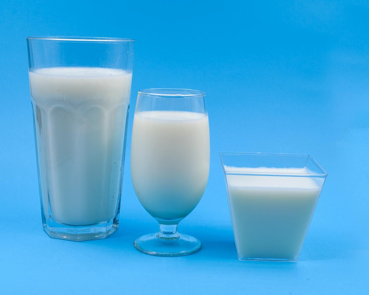 Quadram Institute (@thequadram) on Twitter photo Today is #WorldPlantMilkDay 🌿
Earlier this year our <a href="/FN_NBRI/">Food & Nutrition - NBRI</a> researchers carried out a comprehensive survey of the nutritional quality of plant-based products on sale in the UK May 2022, including plant-based milks 🥛
Here's what they found⤵️
buff.ly/3SS7s1i Today is #WorldPlantMilkDay 🌿
Earlier this year our <a href="/FN_NBRI/">Food & Nutrition - NBRI</a> researchers carried out a comprehensive survey of the nutritional quality of plant-based products on sale in the UK May 2022, including plant-based milks 🥛
Here's what they found⤵️
buff.ly/3SS7s1i