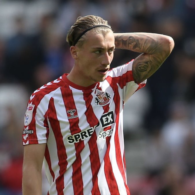 secondtierpod's tweet photo. Ipswich Town have made bid of £15m + add-ons for Sunderland winger Jack Clarke. 

(Via: @SkySports_Keith)

#SAFC #ITFC https://t.co/bgf4Xnv5Xf