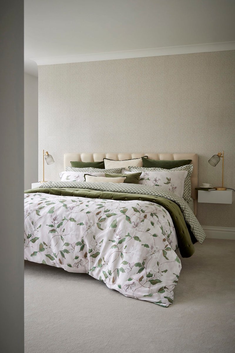 Linenfields's tweet image. Gorgeous Magnolia by Christy England is just arriving at Linenfields and we are delighted.
#bedroom #bedlinen #beddingcollection #homewaresonline #Homewares #RHS #floraldesign #floralbedlinen #interiors2024 #interiordesign2024 #goodhomesmagazine #housebeautifulmagazine #mumuk
