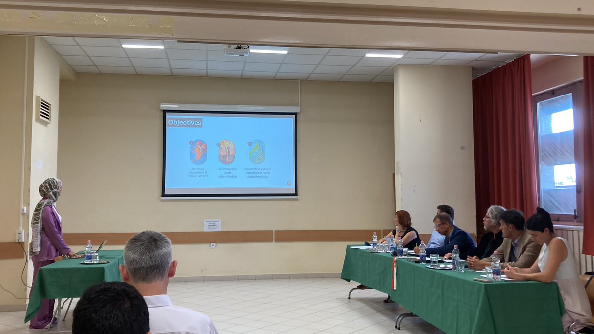 Listening public PhD defense about #NIR #spectroscopy and #aquaphotomics by Aouadi Balkis at MATE Buda Campus.