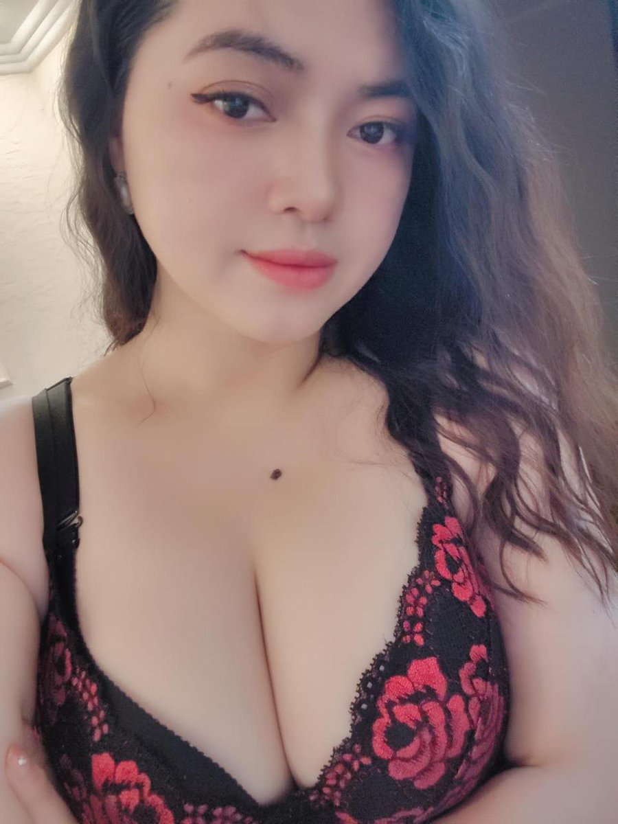 AndresGolden's tweet photo. #مساج_في_البحرين 
#البحرين 💞
#مساج_في_الجفير 💞💞
😘😘😘😘💕👩‍🦰👩‍🦰💯#massage_in_bahrain
https://t.co/AyGPi7hyyS https://t.co/1lOSApRXgw