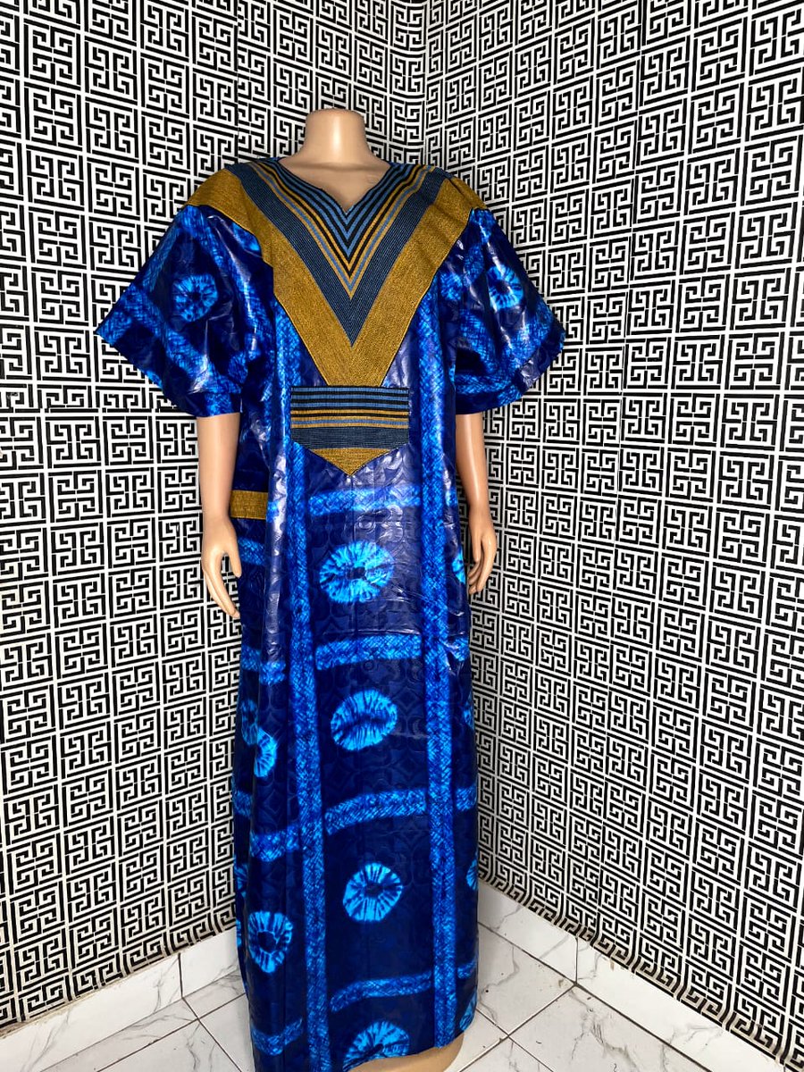 Tosinoflagos's tweet photo. Shop our Aso Oke gown 😍

Free size
Comes with scarf
Price:10,000
Location: Lagos
We deliver nationwide
Please help retweet 🙏 https://t.co/vKwJdYocbN