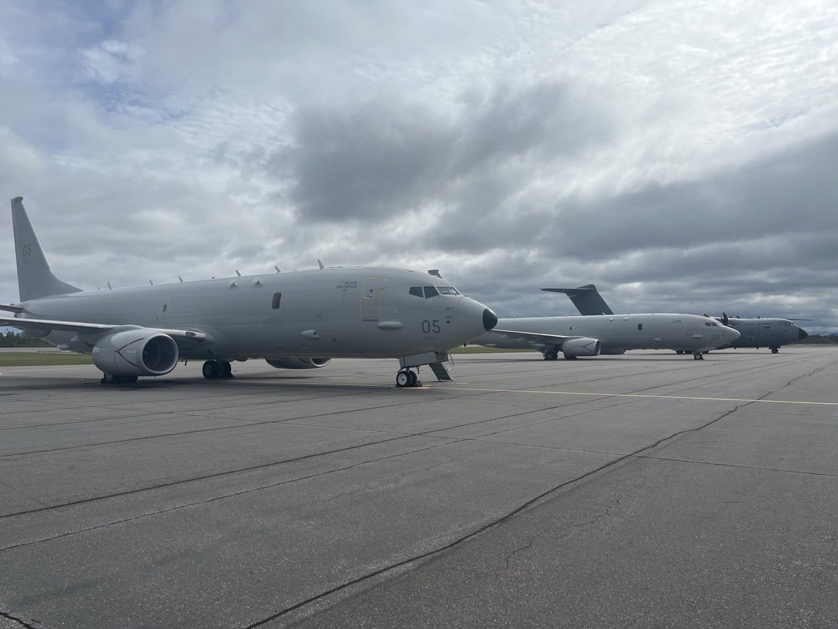 OC 42(TB) Sqn tweet media