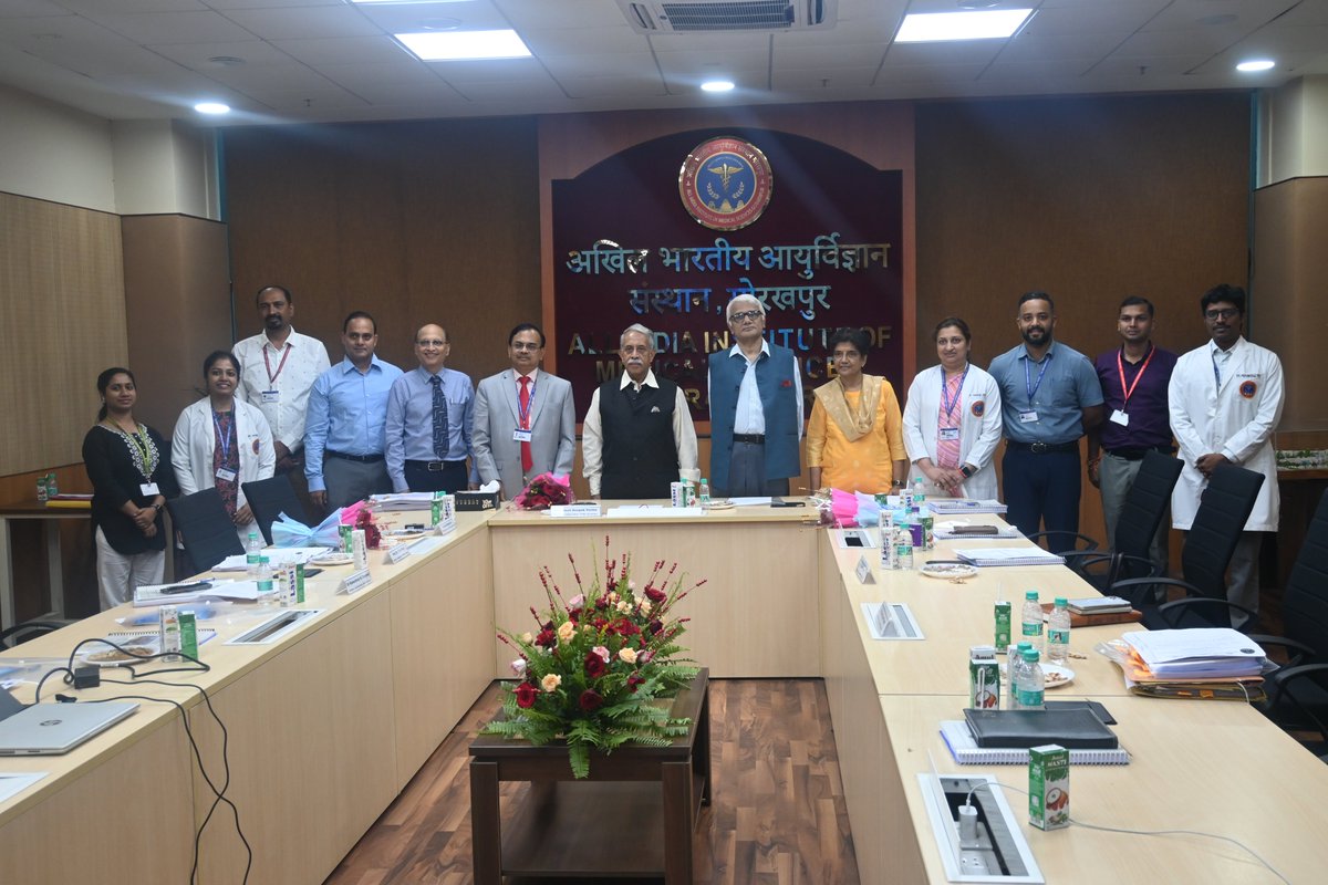 aiims_gkp's tweet photo. The 4th Meetings of Governing Body (GB) and Institute Body (IB) was conducted successfully on 21st August 2024 under the Chairmanship of Shri Desh Deepak Verma and Member Secretary Prof. G.K. Pal @drgkpal @myogiadityanath @JPNadda @AnupriyaSPatel @ravikishann @PMOIndia https://t.co/xLU8NdoUEK