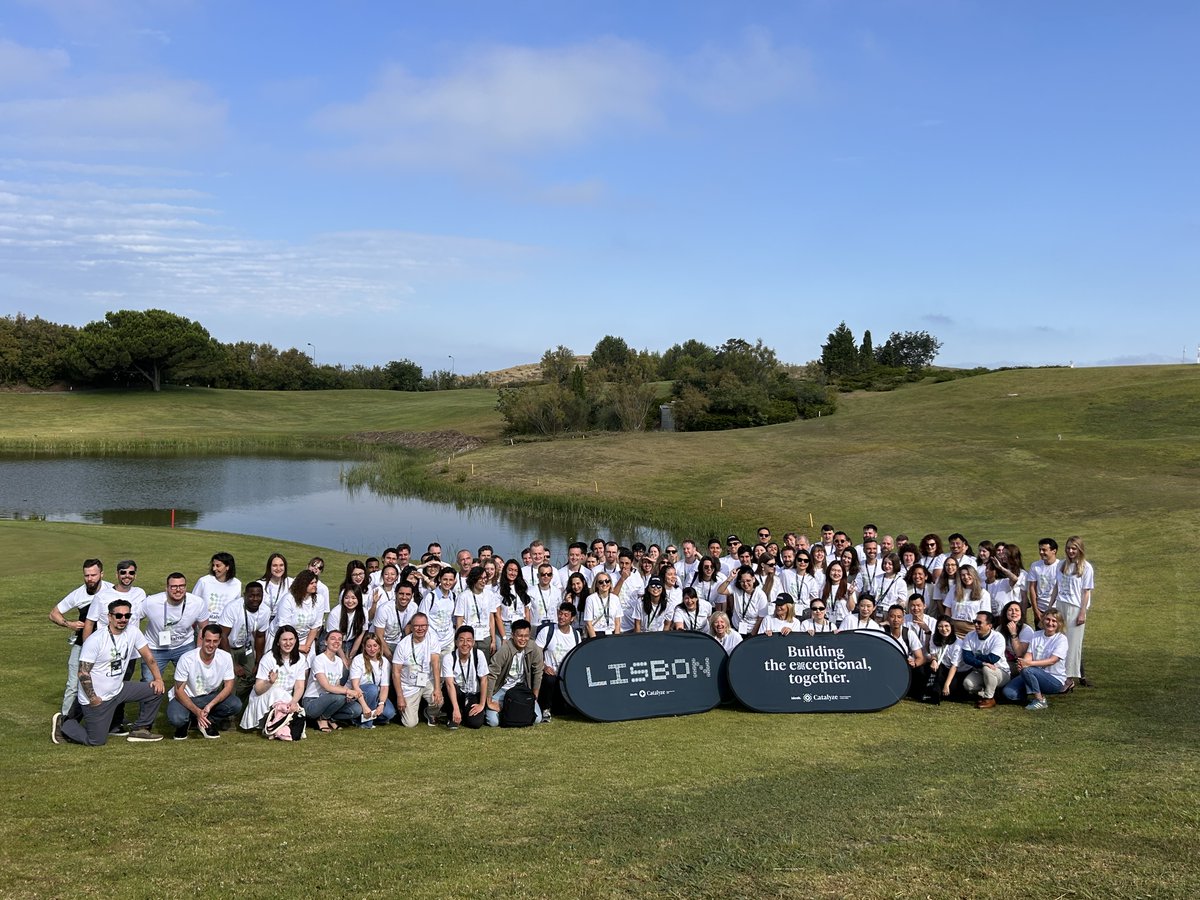 NextRetreat's tweet photo. Destination: Lisbon, Portugal 🇵🇹
Team size: 130

Goals:
💫 Team bonding
💫 Learning
💫 Having fun

Feedback from iDeals: "Our team loved the experience! We're excited to work with NextRetreat again for Catalyze 2025!"

Thank you very much! 🙌 https://t.co/Sl5oUMPcaU