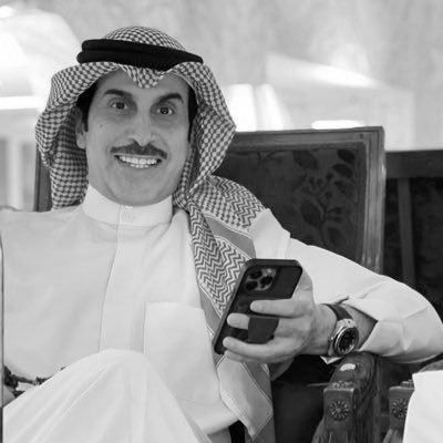 Sary_q8's tweet image. يا مال الجنة يا أحمد

الأخ العزيز والجار الطيب
اللي ما عرفت عنه إلا دماثة الخلق ورفعة الشأن وطيب التعامل..

خالص عزائي لعائلة الجلال الكرام بوفاة المغفور له بإذن الله
#احمد_ناصر_الجلال  
نسأل الله عز وجل للفقيد الرحمة والمغفرة والفردوس الأعلى من الجنة ولأهله ومحبيه الصبر والسلوان