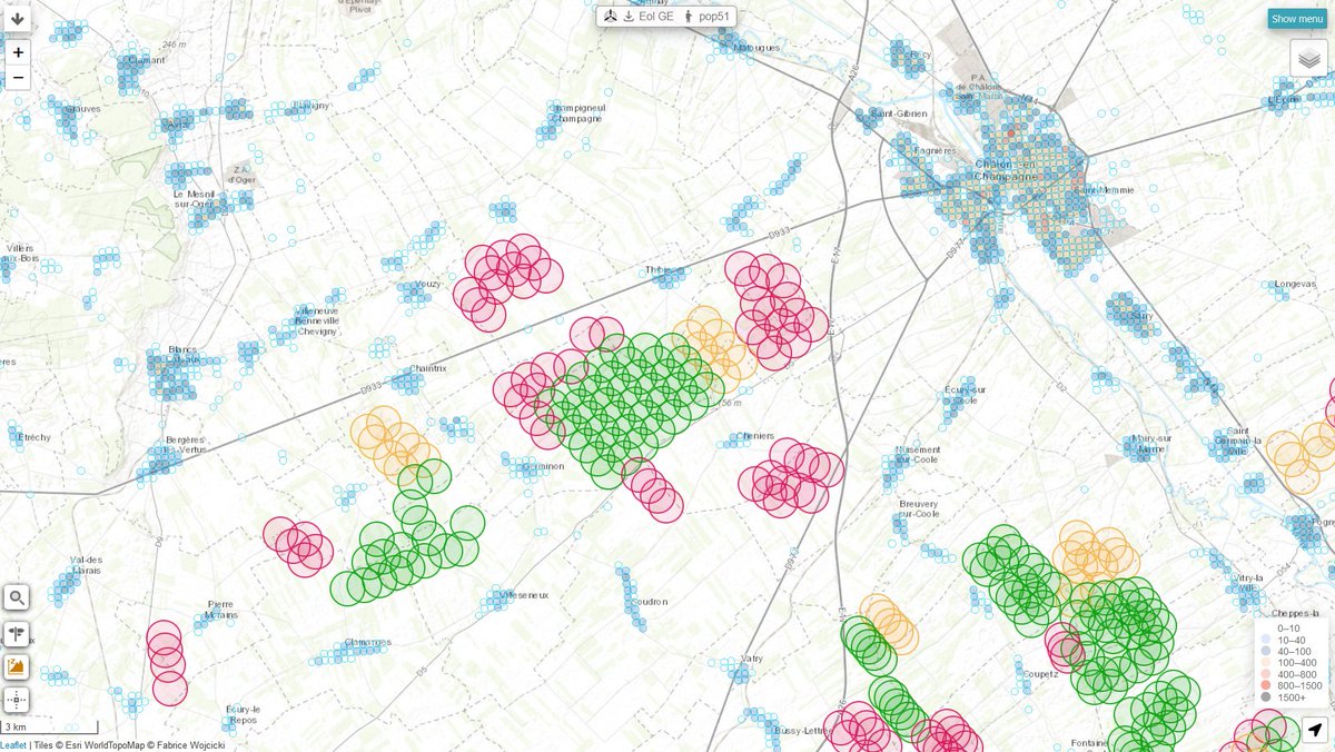 cartoeolfw's tweet image. Les cercles 🟢🔴🟠(r=500m) sont respectivement  les éoliennes construites, en instruction et autorisées non cons. . 
Les cercles + petits (r=100m) indiquent la densité de population.
La #rapacité comme facteur de développement de l'#éolien dans la #Marne ?