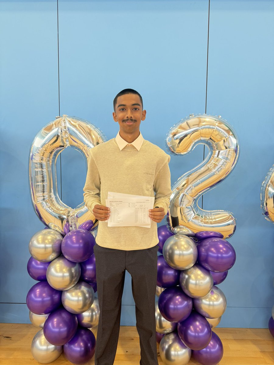 Anuram you legend! A 9 in Maths and a 9 in English! Best of luck in your A-levels, here's to a successful career in banking! 🏦
