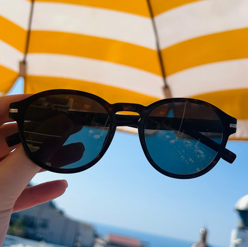 QuadrantCentre's tweet image. Sun, sea and shades 🕶️

Find your perfect pair at Boots Opticians in-store today!

#BootsOpticians #sunglasses #Boss #Bosssunglasses #designersunglasses #summervibes #holidayvibes #holidayfashion #Quadrant #Dunstable
