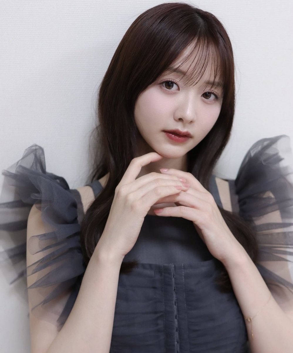 全男子からモテるたぬき顔代表の森香澄ちゃん

メイク研究してるけど基本ナチュラルだけどインラインとアイラインだけはタレ目がちにしっかり引いて涙袋も自然なのがわかる✨🤍