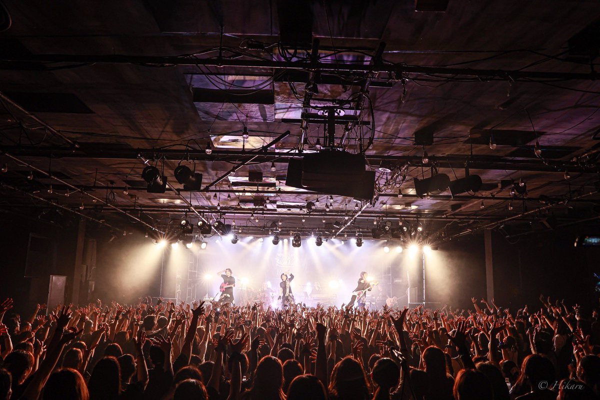 Rockparty71's tweet photo. Rayflower TOUR 2024 “fleek”ファイナル
東京・LIQUIDROOM
ありがとうございました🎵
最高なツアーでした
全国の花キューありがとう！！
また新たなRayflowerでみなさんの前に現れるので暫しお待ち下さい🎵

また必ず会いましょう！！ https://t.co/FvvSG4wzuQ