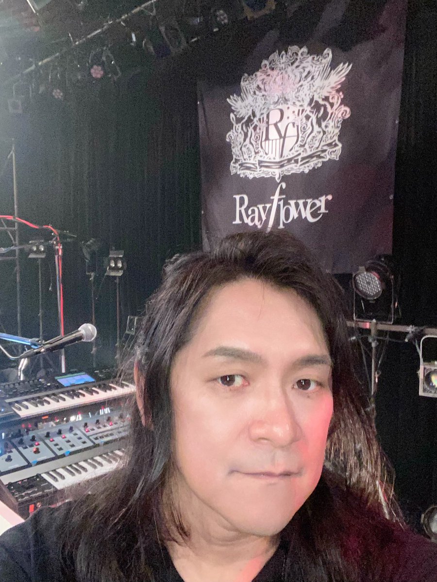 Rockparty71's tweet photo. Rayflower TOUR 2024 “fleek”ファイナル
東京・LIQUIDROOM
ありがとうございました🎵
最高なツアーでした
全国の花キューありがとう！！
また新たなRayflowerでみなさんの前に現れるので暫しお待ち下さい🎵

また必ず会いましょう！！ https://t.co/FvvSG4wzuQ