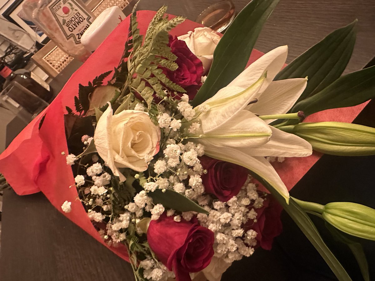 A daily reminder to never trip over someone that doesn’t align with what you want for yourself🫶🏽