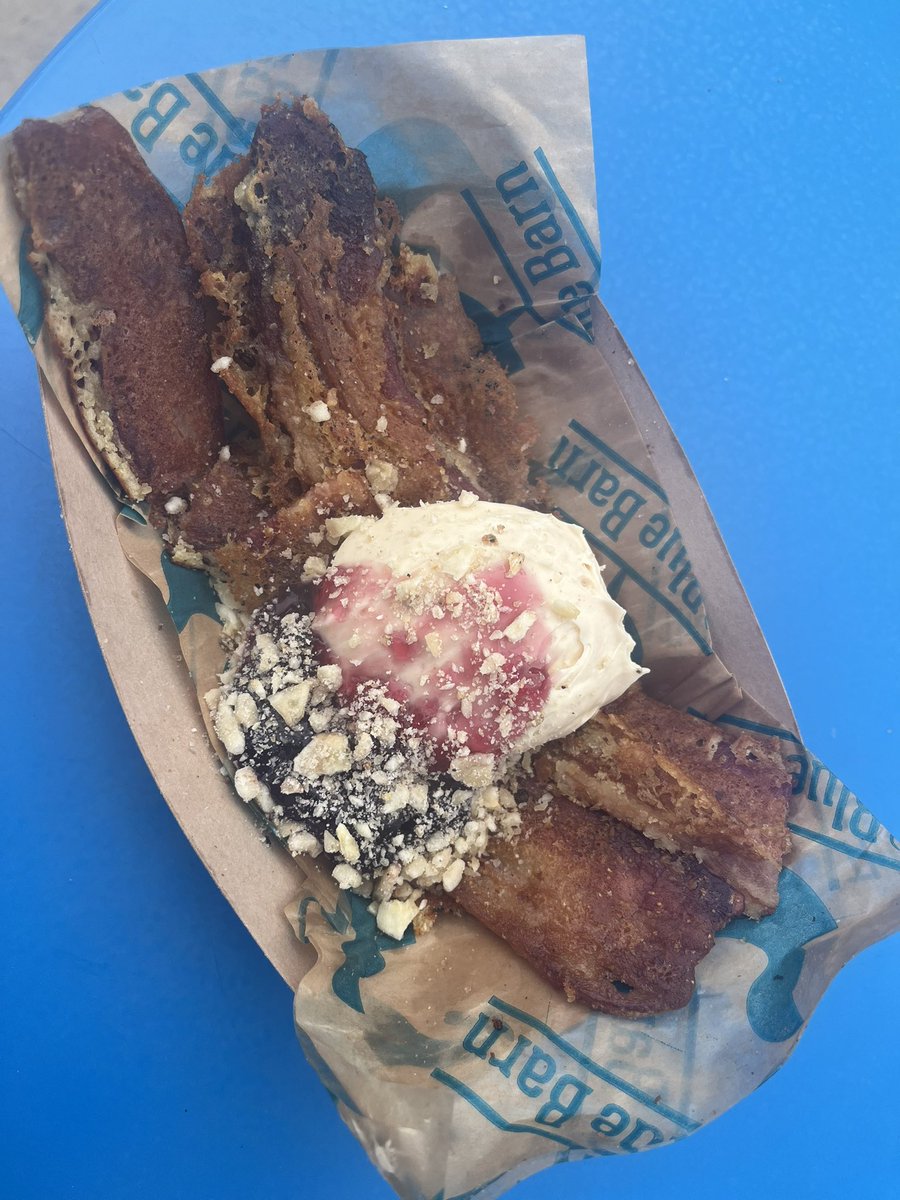 Dara Moskowitz Grumdahl tweet media