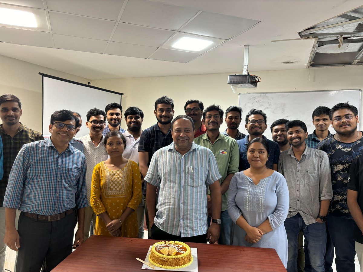 AB Research Group (@ab_group_iiser) on Twitter photo Celebrating the 100th publication milestone! Huge congrats to <a href="/SOVANNIYOGI/">SOVAN NIYOGI</a>, <a href="/ayan_m64/">Ayan Mondal</a>, <a href="/monosijnandy/">Monosij Nandy</a>, <a href="/SouvikP00654502/">Souvik Pal</a>, and <a href="/arindamkhatua/">Arindam Khatua</a> for their work on the Total Synthesis of (+)-Dixiamycin C, now published in <a href="/JOC_OL/">J Org Chem/Org Lett</a>—our group’s 10th Org. Lett.! 🔥
pubs.acs.org/doi/10.1021/ac… Celebrating the 100th publication milestone! Huge congrats to <a href="/SOVANNIYOGI/">SOVAN NIYOGI</a>, <a href="/ayan_m64/">Ayan Mondal</a>, <a href="/monosijnandy/">Monosij Nandy</a>, <a href="/SouvikP00654502/">Souvik Pal</a>, and <a href="/arindamkhatua/">Arindam Khatua</a> for their work on the Total Synthesis of (+)-Dixiamycin C, now published in <a href="/JOC_OL/">J Org Chem/Org Lett</a>—our group’s 10th Org. Lett.! 🔥
pubs.acs.org/doi/10.1021/ac…