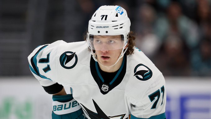 Nikolai Knyzhov lines up for a faceoff