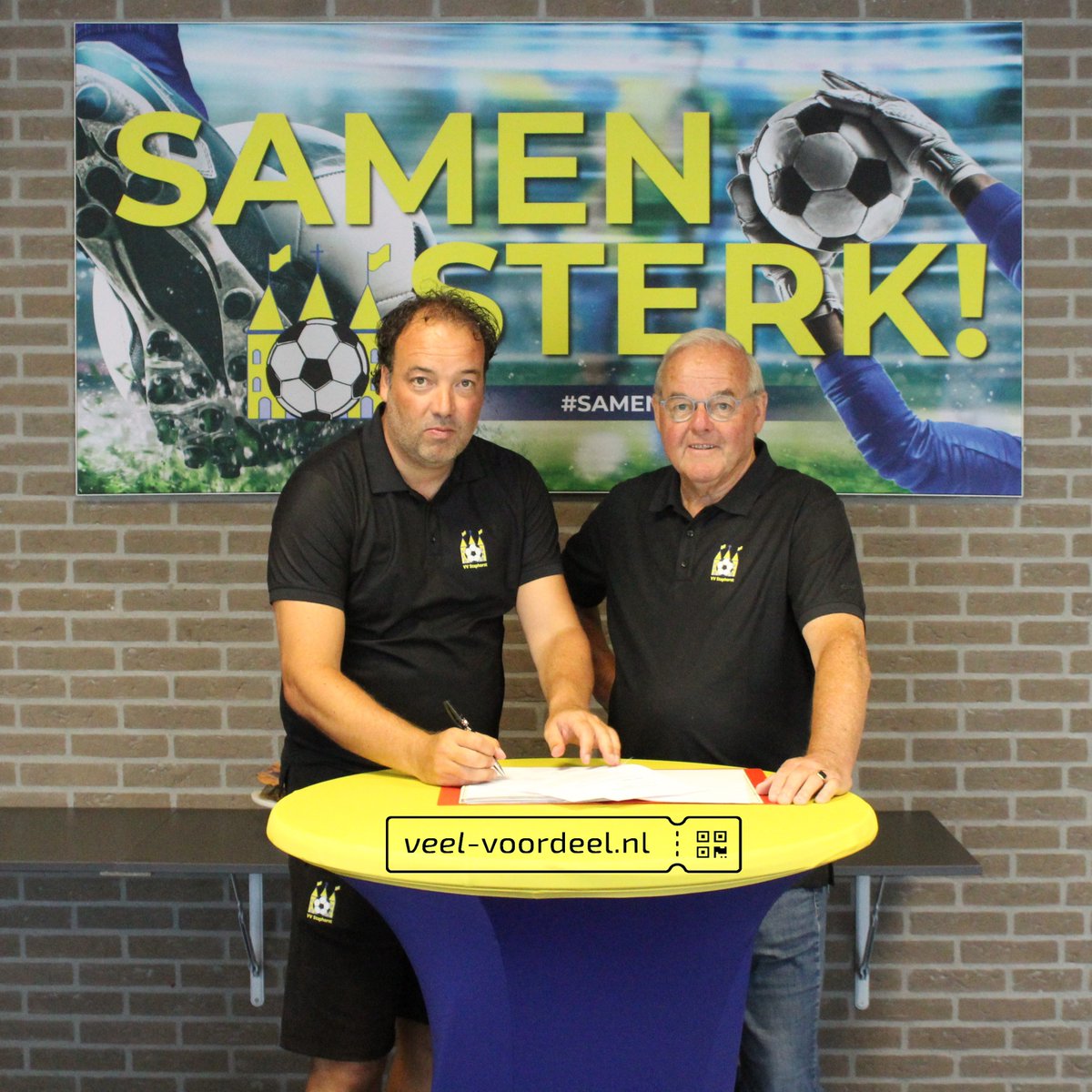 Contractondertekening deel 2 met Knipmeijer Montage en Veel-voordeel.nl.
finanxe-nederlagen.top-toernooi.nl/2024/contracto…