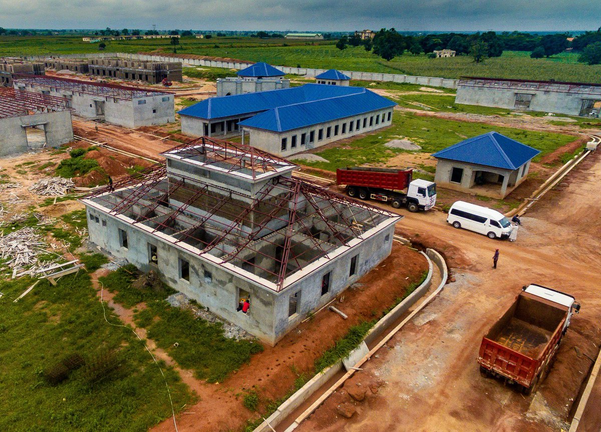 Abdool85's tweet image. Update on the construction of the Technical and Vocational Skills Acquisition City in Rigachikun, Igabi LGA: This is one of the three Skills Acquisition Cities being constructed by Governor @ubasanius, with one in each Senatorial District - Soba, Igabi, and Samaru Kataf.…