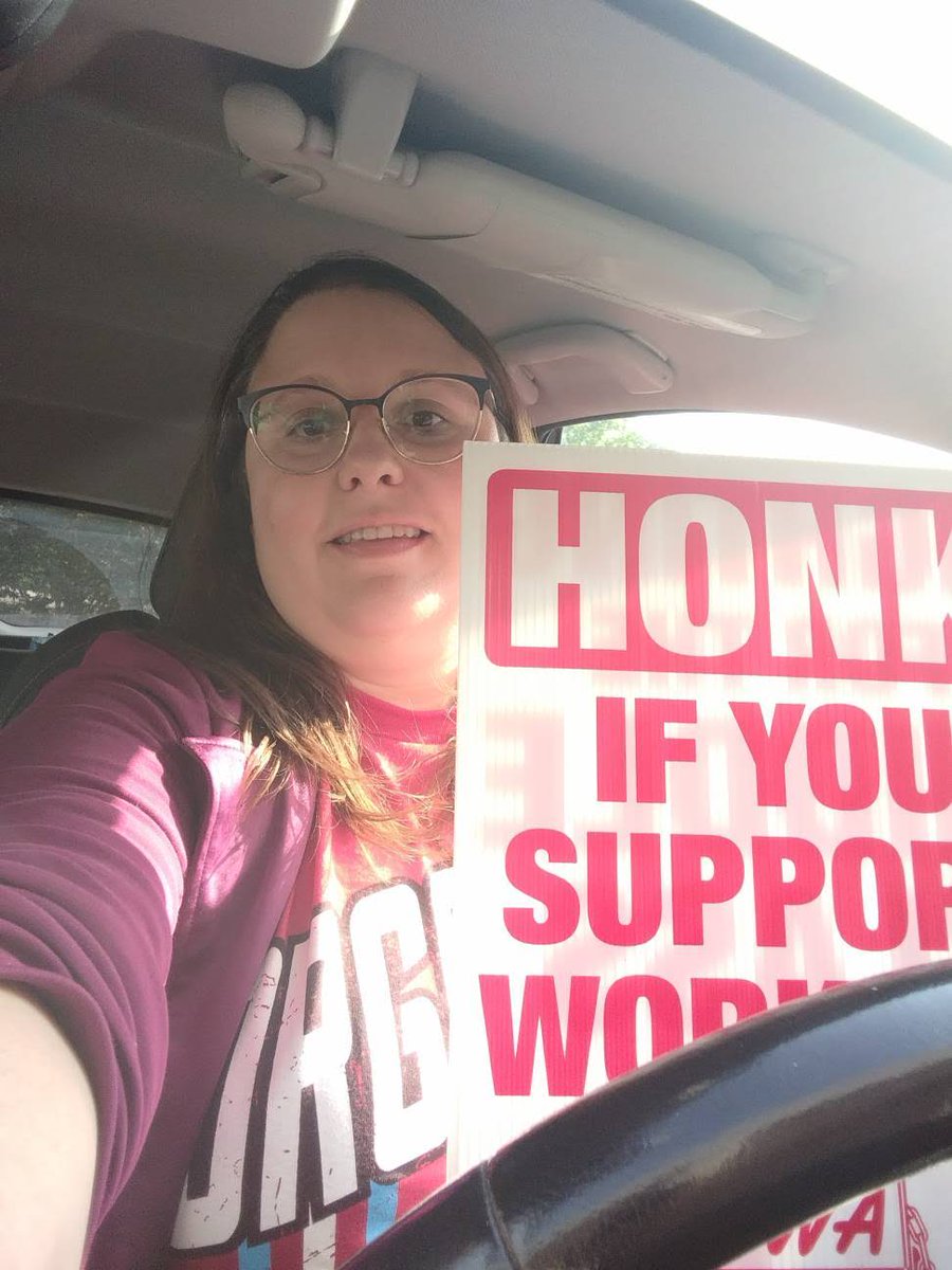 UCWGA3265's tweet photo. UCWGA is out on the #ATTStrike picket lines in solidarity with District 3 AT&amp;T workers! We will not be silent in the face of unfair labor practices!  #CWAStrong https://t.co/dKcb2cYdme