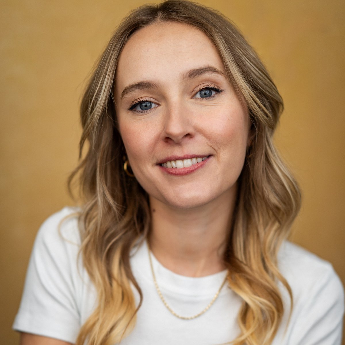 📢@RoseAylingEllis is taking a group of older people on an extraordinary &amp; emotional journey as they take up the challenge of learning British Sign Language in new series for <a href="/BBCiPlayer/">BBC iPlayer</a> and <a href="/BBCOne/">BBC One</a> 

Find out more➡️bbc.in/3YYBiFl