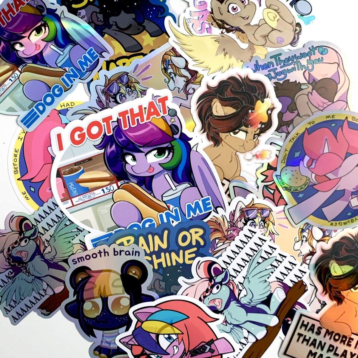 fannytastical's tweet image. I'm hosting a Ponysona stamp rally at @EverfreeNW 2024! We made stickers and magnets. No purchases necessary.
💖 Participating Artists 💖
@BefishProd ❤️ @MoozuaMary 🧡 @Gobiraptor 💛 @strawberrygears 💚 @Dawnfire 💙 @HaywaiianHorse 💜 @MidPrem 🤍 @Techycutie 💗 @glacier_clear