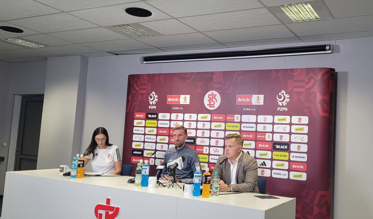 Trener Jakub Dziółka w swoich wypowiedziach podkreśla, że proces idzie w dobrym kierunku. Rozkręci się ten ŁKS? 🤔 W niedzielę ważny sprawdzian dla tej drużyny.
