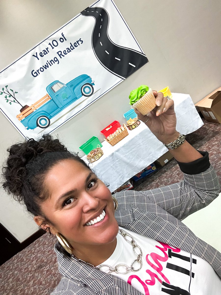 charleigh_rocks's tweet photo. Happy 10th birthday @GrowingRdrsGA !!! @GOSA_GA #gagrowsreaders @BruceShaki56046 https://t.co/1LoZZCwkZq