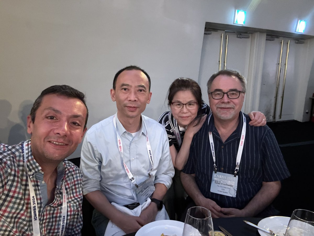 LabVogeli's tweet image. Spinning in Seoul, South Korea. The #ICMRBS banquet dinner and meeting with the legendary #NMR scientists @CU_BMG @morkos_henen