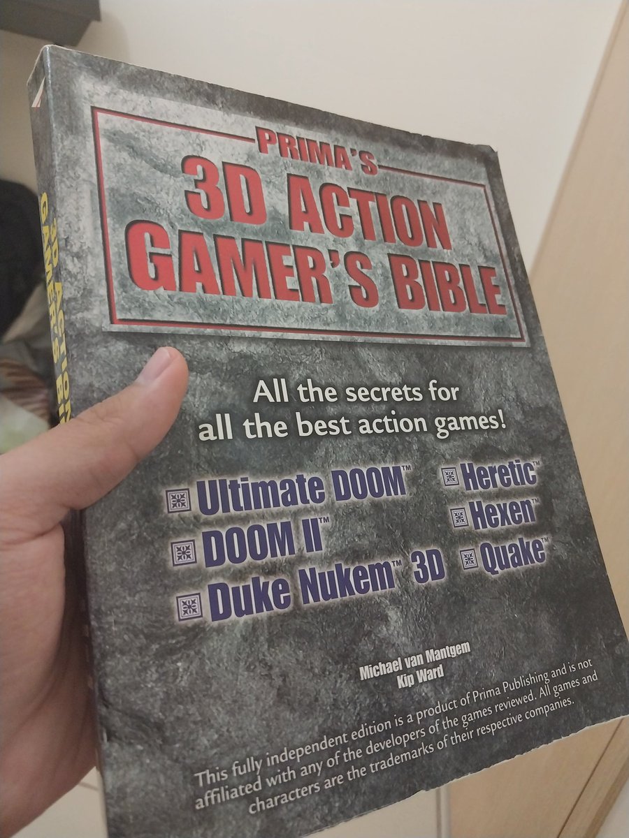 whisrose tweet media